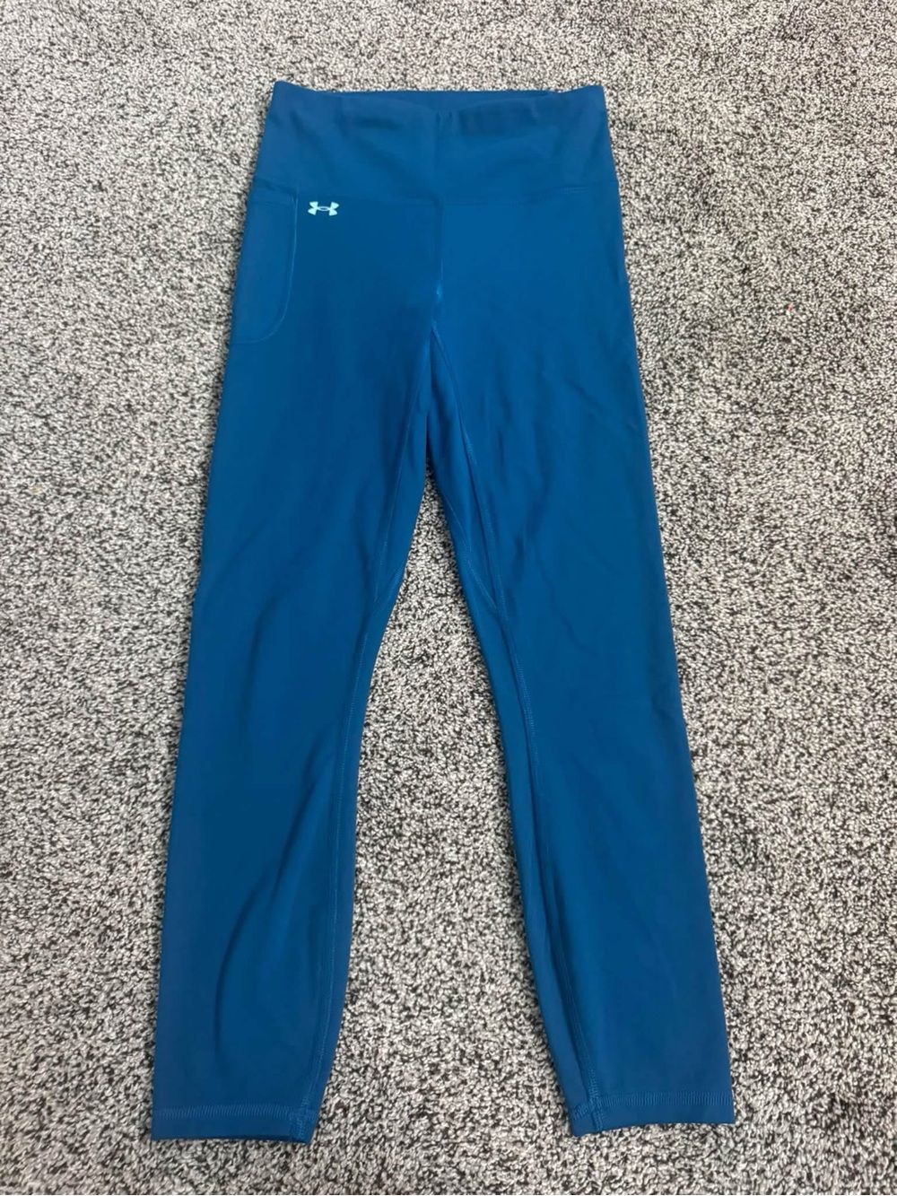 Under Armour size S